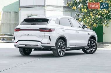 Позашляховик / Кросовер BYD Song Plus 2025 в 