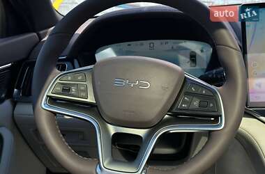Внедорожник / Кроссовер BYD Song Plus 2025 в 