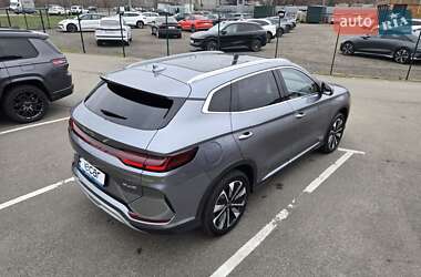 Позашляховик / Кросовер BYD Song Plus 2025 в 