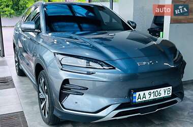 Позашляховик / Кросовер BYD Song Plus 2023 в 