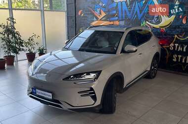 Внедорожник / Кроссовер BYD Song Plus 2024 в 