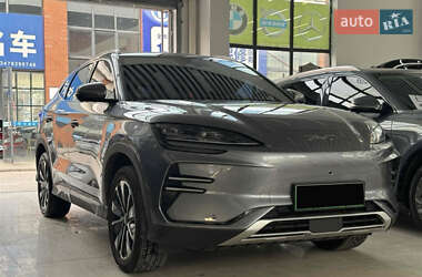 Внедорожник / Кроссовер BYD Song Plus 2025 в 