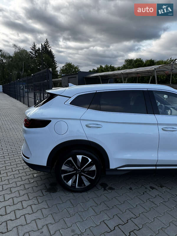 Позашляховик / Кросовер BYD Song Plus 2024 в Чернівцях