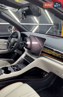 Внедорожник / Кроссовер BYD Song Plus 2023 в 