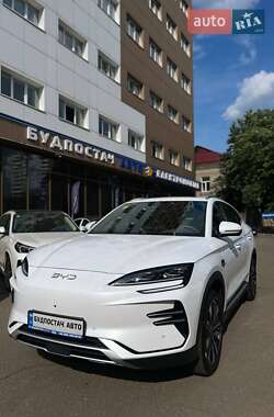 Внедорожник / Кроссовер BYD Song Plus 2025 в Киеве