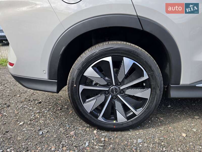 Внедорожник / Кроссовер BYD Song Plus 2025 в Киеве