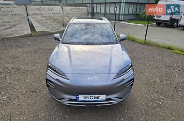 Позашляховик / Кросовер BYD Song Plus 2025 в 