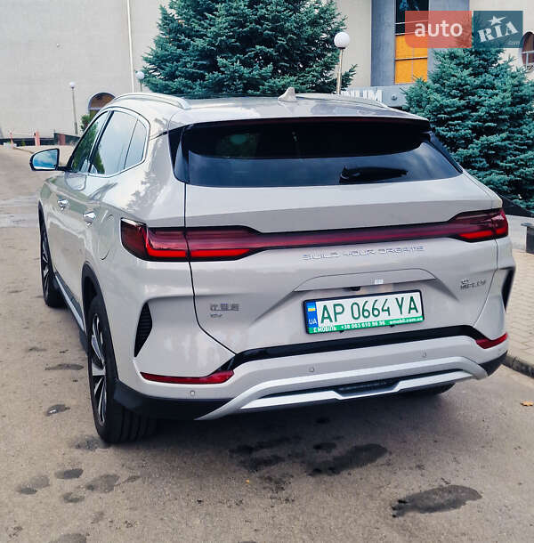 Позашляховик / Кросовер BYD Song Plus 2023 в Запоріжжі