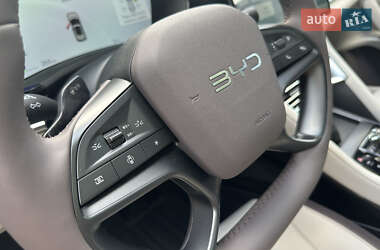 Внедорожник / Кроссовер BYD Song Plus 2025 в 