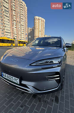 Внедорожник / Кроссовер BYD Song Plus 2025 в 