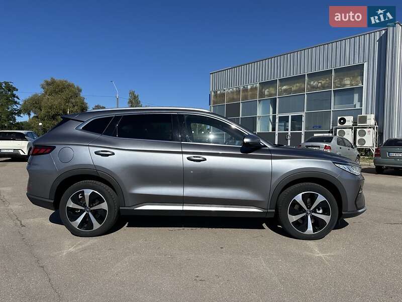 Позашляховик / Кросовер BYD Song Plus 2023 в Житомирі
