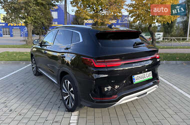 Внедорожник / Кроссовер BYD Song Plus 2023 в 