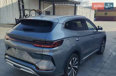 Позашляховик / Кросовер BYD Song Plus 2023 в  фото 4 Позашляховик / Кросовер BYD Song Plus 2023 в