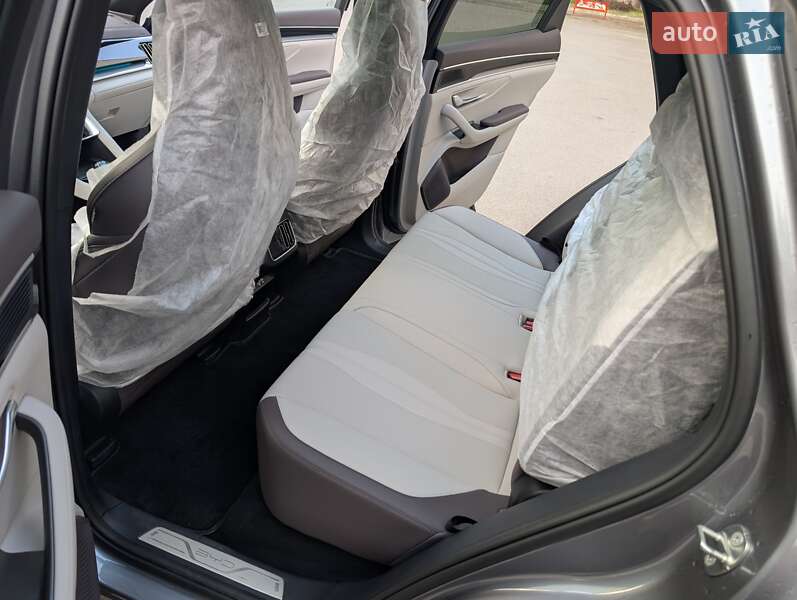 Внедорожник / Кроссовер BYD Song Plus 2025 в Днепре фото 9 Внедорожник / Кроссовер BYD Song Plus 2025 в Днепре