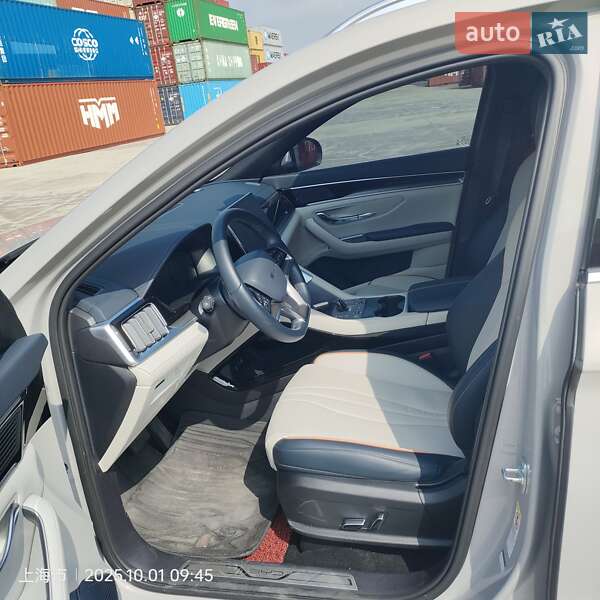 Внедорожник / Кроссовер BYD Song Plus 2025 в Киеве фото 8 Внедорожник / Кроссовер BYD Song Plus 2025 в Киеве