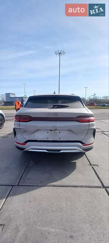 Внедорожник / Кроссовер BYD Song Plus 2024 в Черновцах