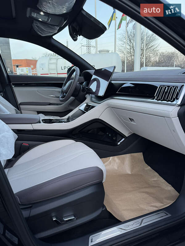 Внедорожник / Кроссовер BYD Song Plus 2025 в Днепре фото 9 Внедорожник / Кроссовер BYD Song Plus 2025 в Днепре