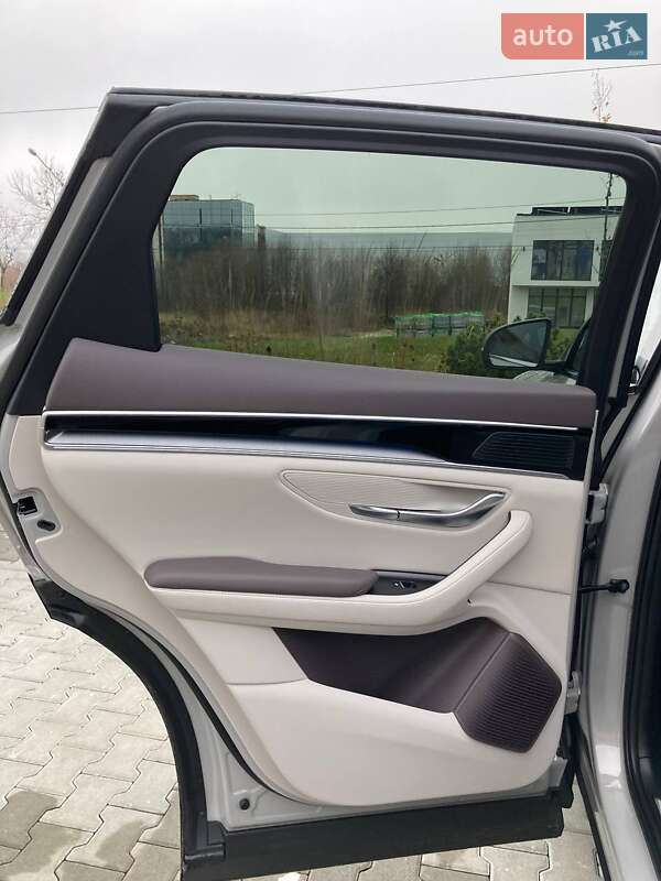 Позашляховик / Кросовер BYD Song Plus 2025 в Львові фото 16 Позашляховик / Кросовер BYD Song Plus 2025 в Львові