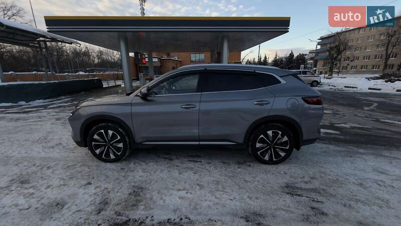 Внедорожник / Кроссовер BYD Song Plus 2024 в Харькове