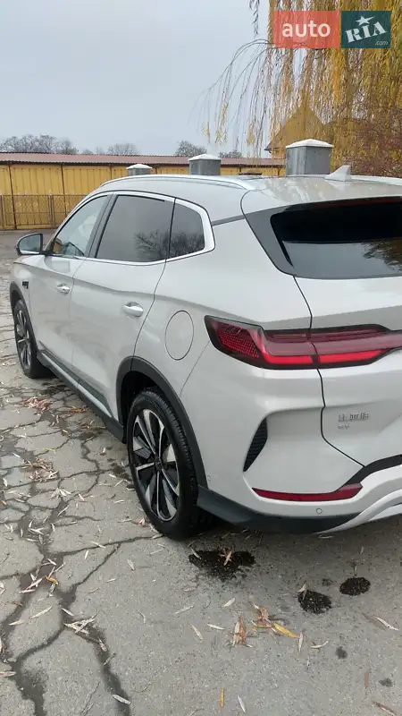 BYD Song Plus 2025 VIN LGXCE4CB6S0450454 фото оголошення 4 з 44