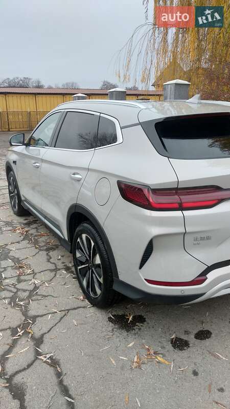 Внедорожник / Кроссовер BYD Song Plus 2025 в Первомайске фото 4 Внедорожник / Кроссовер BYD Song Plus 2025 в Первомайске