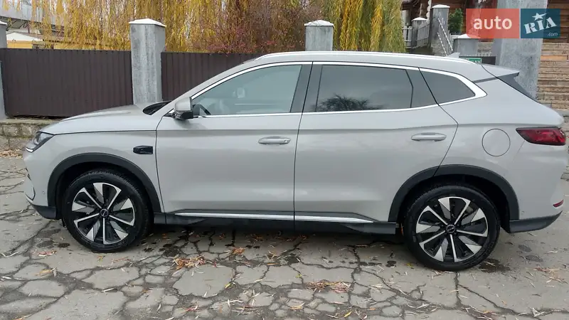 BYD Song Plus 2025 VIN LGXCE4CB6S0450454 фото оголошення 5 з 44