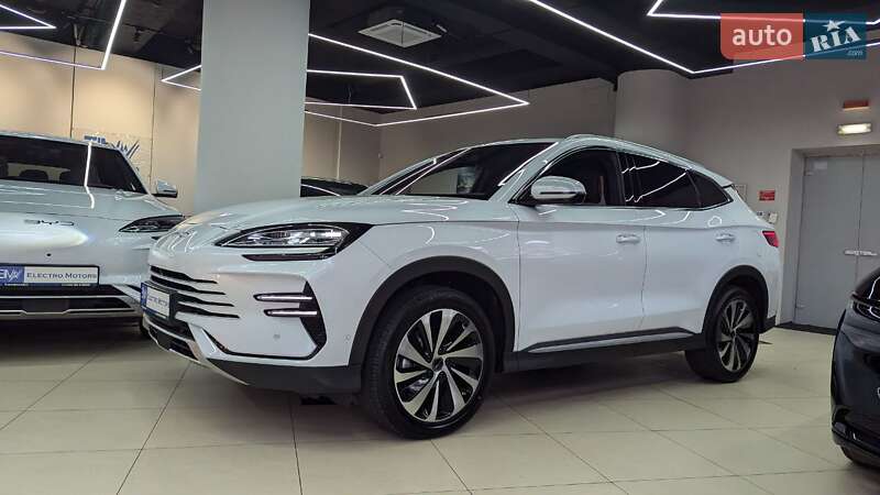 Внедорожник / Кроссовер BYD Song Plus 2023 в Киеве
