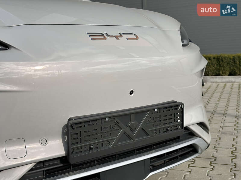 Внедорожник / Кроссовер BYD Song Plus 2025 в Черновцах