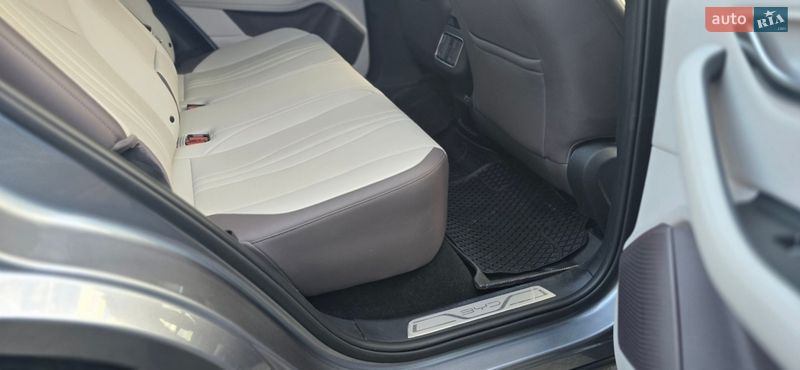 Позашляховик / Кросовер BYD Song Plus 2024 в Радехові