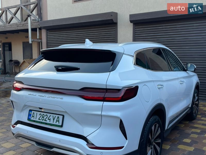 Внедорожник / Кроссовер BYD Song Plus 2023 в Киеве