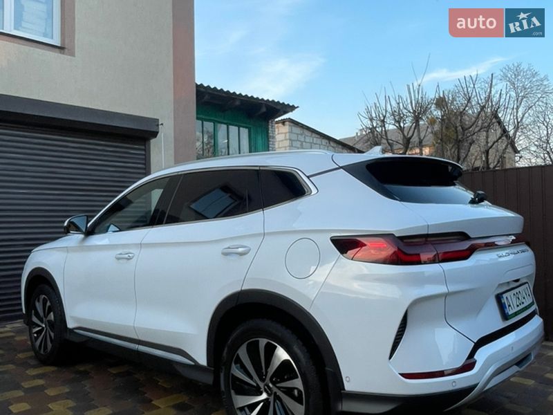 Внедорожник / Кроссовер BYD Song Plus 2023 в Киеве