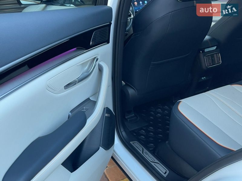 Внедорожник / Кроссовер BYD Song Plus 2023 в Киеве