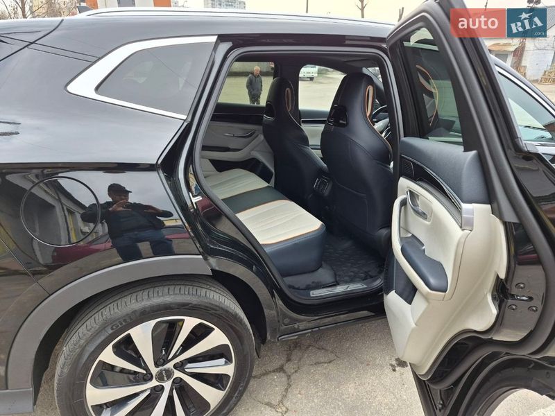 Внедорожник / Кроссовер BYD Song Plus 2023 в Киеве