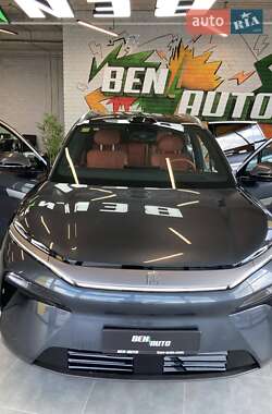 Позашляховик / Кросовер BYD Tang L 2025 в 