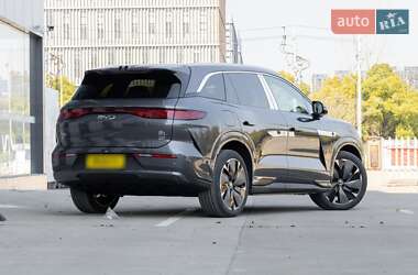 Позашляховик / Кросовер BYD Tang L 2025 в 