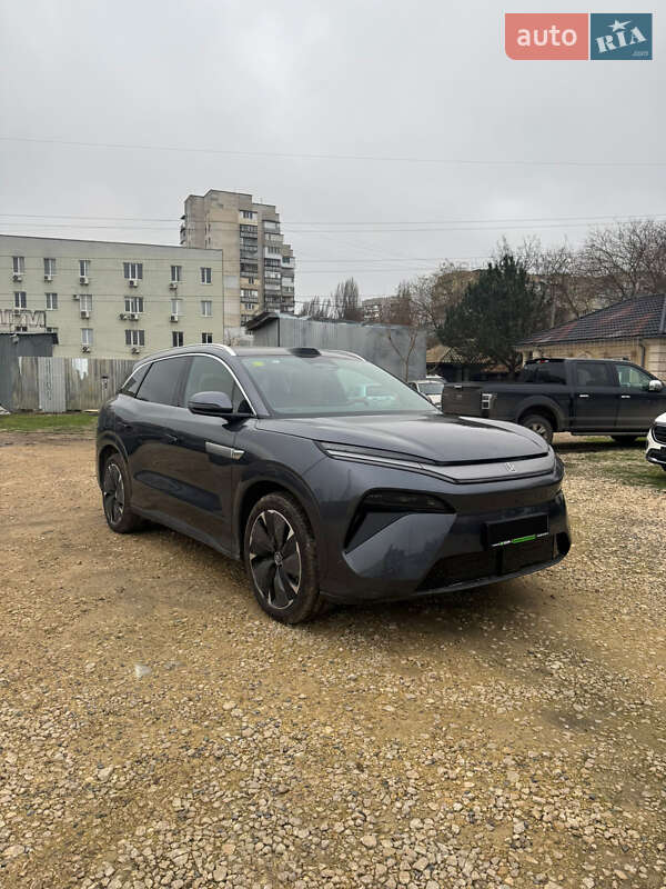 Позашляховик / Кросовер BYD Tang L 2025 в Одесі фото 16 Позашляховик / Кросовер BYD Tang L 2025 в Одесі