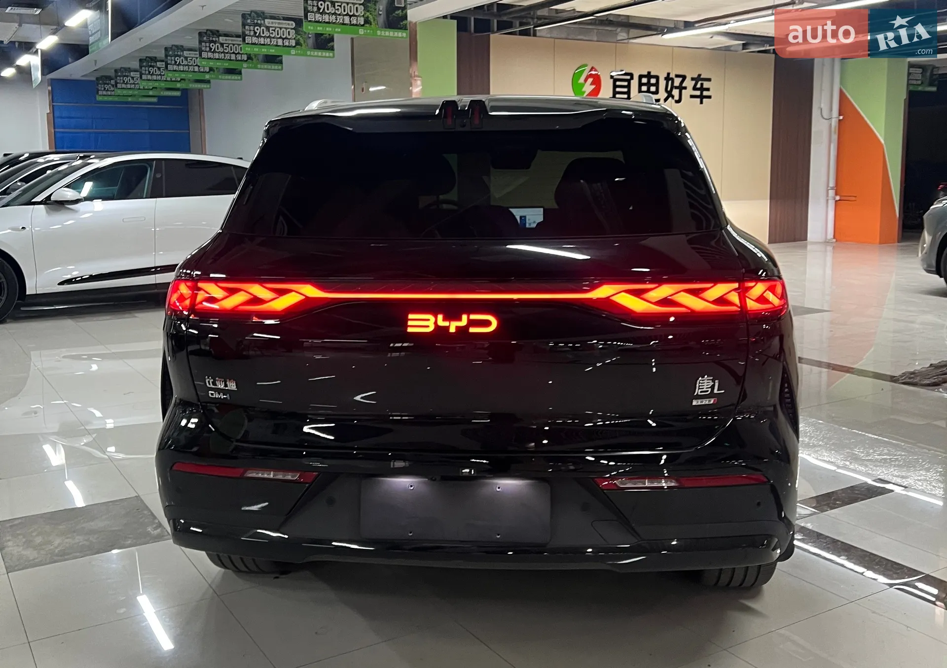 2025 BYD Tang - мініатюра 6