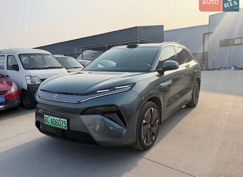 Позашляховик / Кросовер BYD Tang L 2025 в Києві