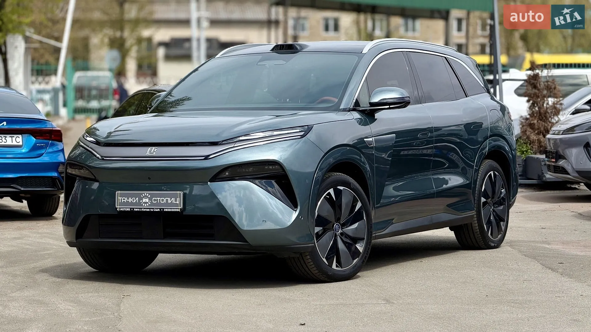 2025 BYD Tang - фото 1