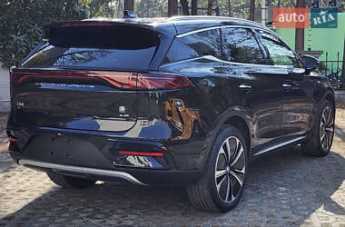 Внедорожник / Кроссовер BYD Tang 2023 в 