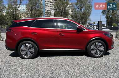 Внедорожник / Кроссовер BYD Tang 2021 в 