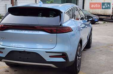Внедорожник / Кроссовер BYD Tang 2023 в 