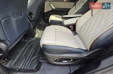 Внедорожник / Кроссовер BYD Tang 2023 в 