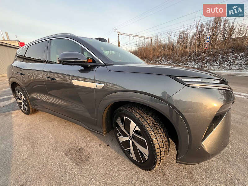 Внедорожник / Кроссовер BYD Tang 2025 в Днепре фото 7 Внедорожник / Кроссовер BYD Tang 2025 в Днепре