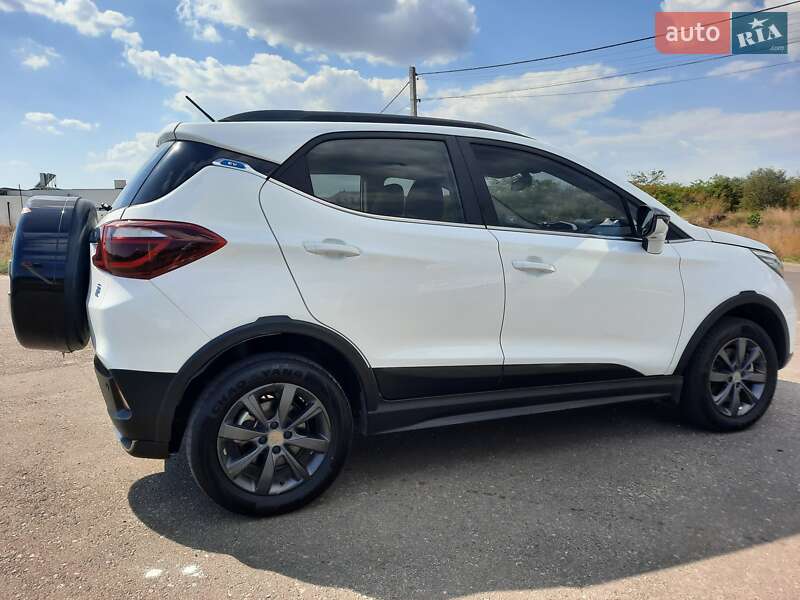 Внедорожник / Кроссовер BYD Yuan EV360 2018 в Одессе фото 6 Внедорожник / Кроссовер BYD Yuan EV360 2018 в Одессе