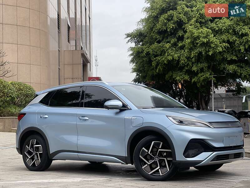 Внедорожник / Кроссовер BYD Yuan Plus 2024 в 