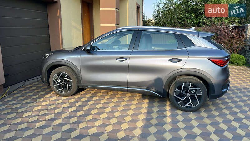 Позашляховик / Кросовер BYD Yuan Plus 2023 в Києві