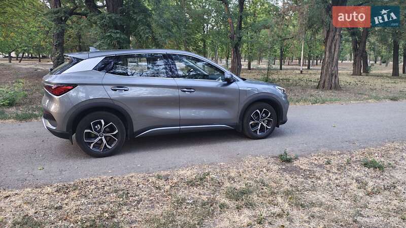 Позашляховик / Кросовер BYD Yuan Plus 2024 в Нікополі