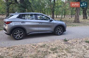 Внедорожник / Кроссовер BYD Yuan Plus 2024 в 