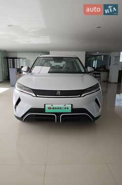 Внедорожник / Кроссовер BYD Yuan Up 2024 в 